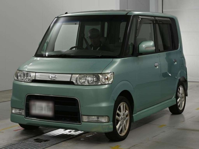 DAIHATSU TANTO — фото