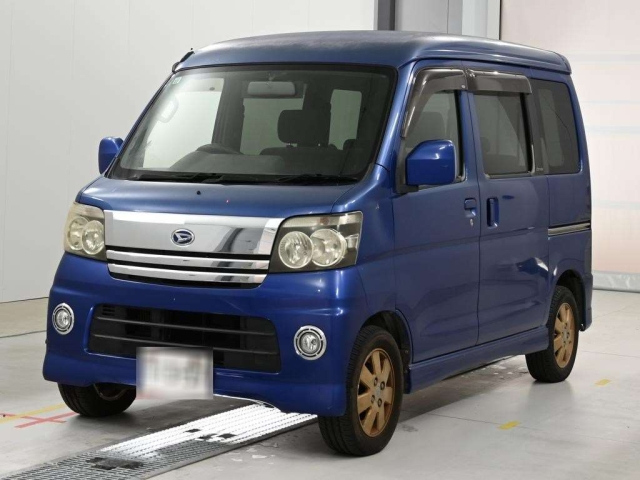DAIHATSU ATRAI — фото