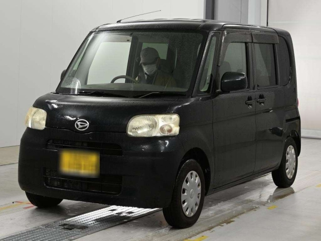 DAIHATSU TANTO — фото