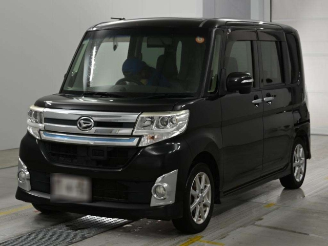 DAIHATSU TANTO — фото