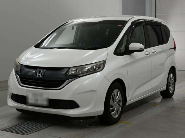 HONDA FREED — фото