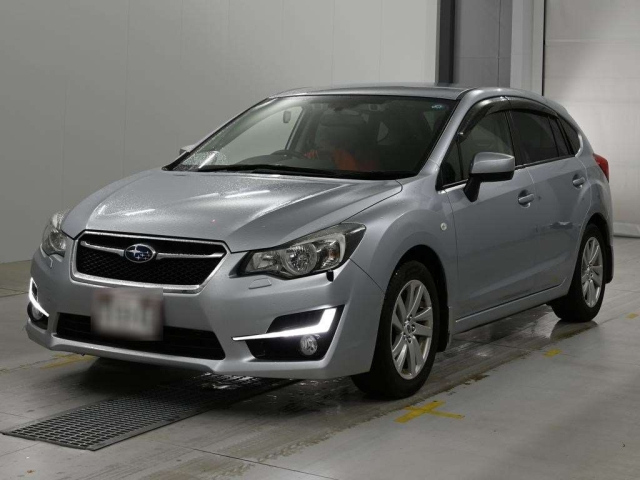 SUBARU IMPREZA — фото