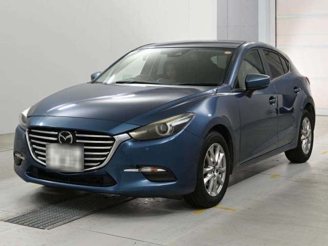 MAZDA AXELA — фото