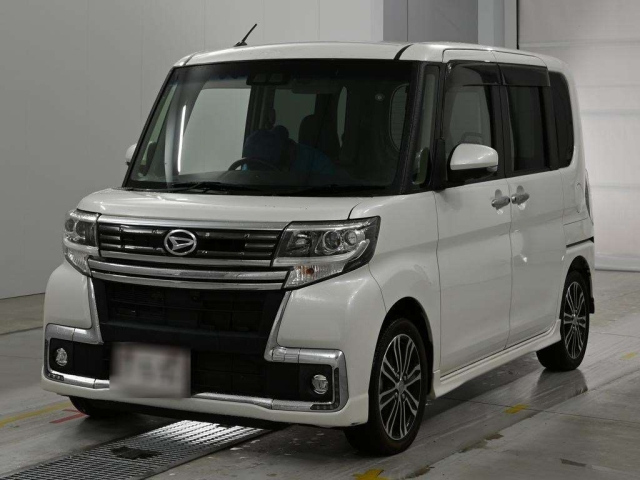 DAIHATSU TANTO — фото