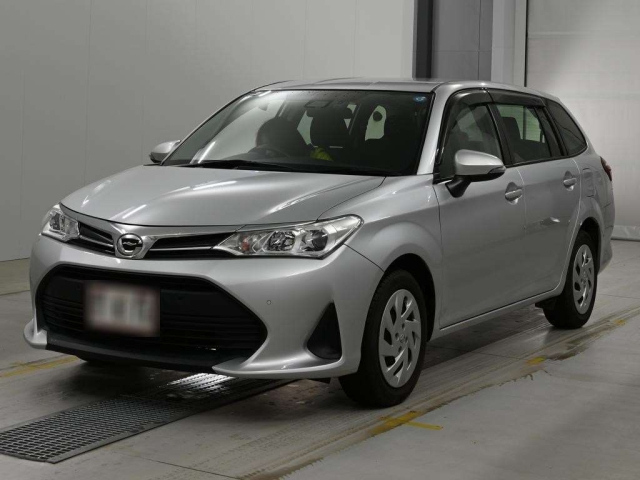 TOYOTA COROLLA — фото