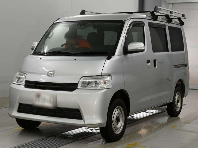 DAIHATSU GRANMAX — фото