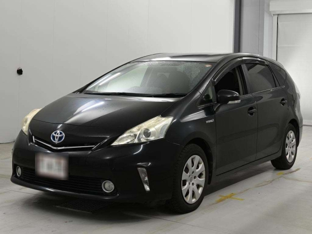 TOYOTA PRIUS — фото