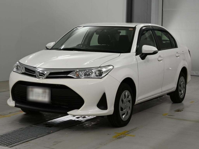 TOYOTA COROLLA — фото
