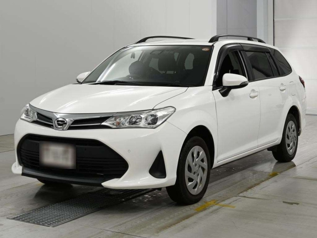 TOYOTA COROLLA — фото