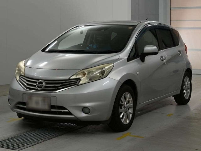 NISSAN NOTE — фото