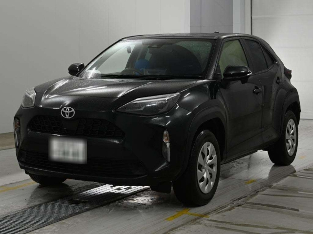 TOYOTA YARIS — фото
