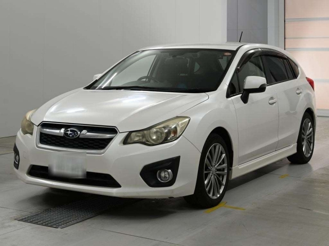 SUBARU IMPREZA — фото