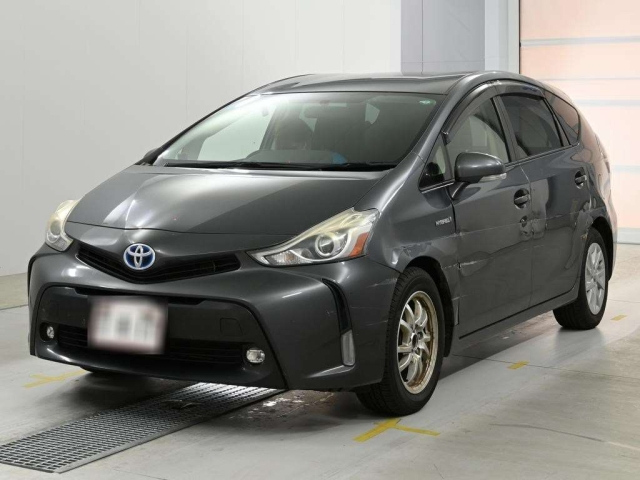 TOYOTA PRIUS — фото