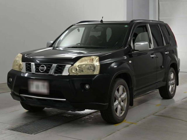 NISSAN X TRAIL — фото
