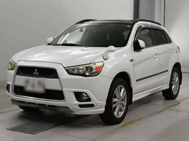 MITSUBISHI RVR — фото