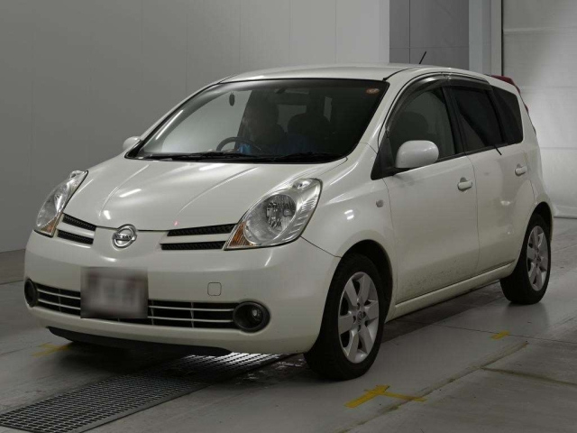 NISSAN NOTE — фото