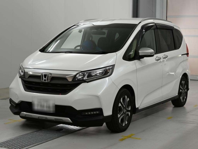 HONDA FREED — фото