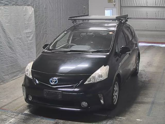 TOYOTA PRIUS — фото