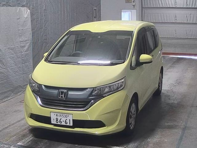 HONDA FREED — фото