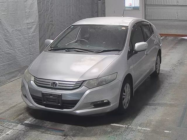 HONDA INSIGHT — фото