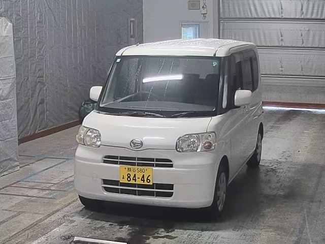 DAIHATSU TANTO — фото
