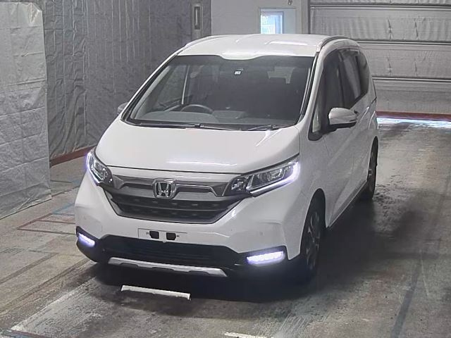HONDA FREED — фото