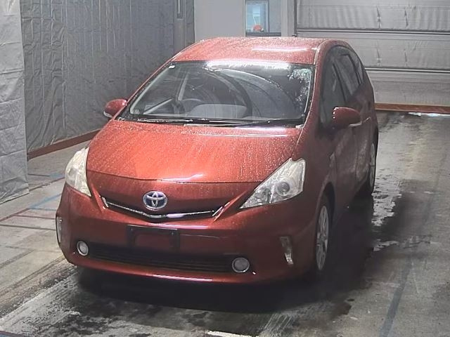 TOYOTA PRIUS — фото