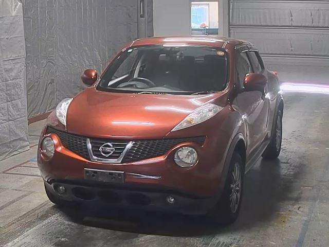 NISSAN JUKE — фото