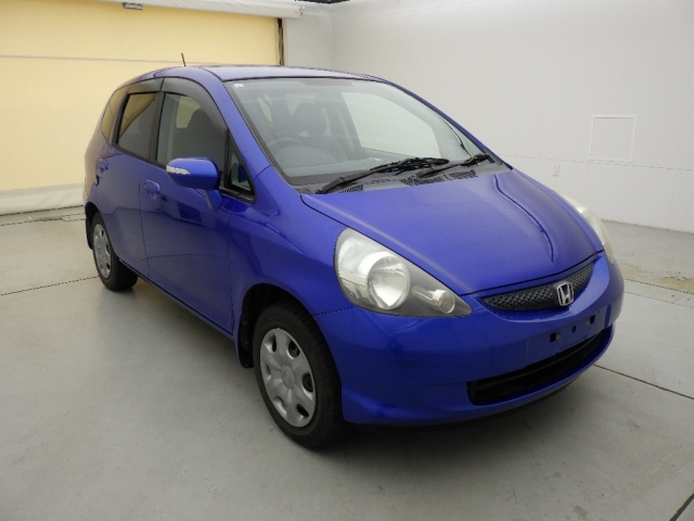 HONDA FIT — фото