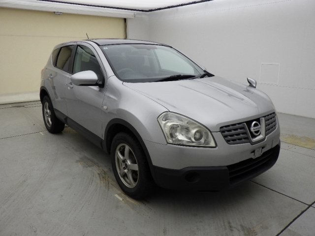 NISSAN DUALIS