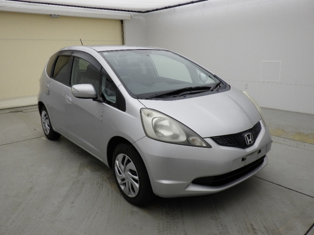 HONDA FIT — фото