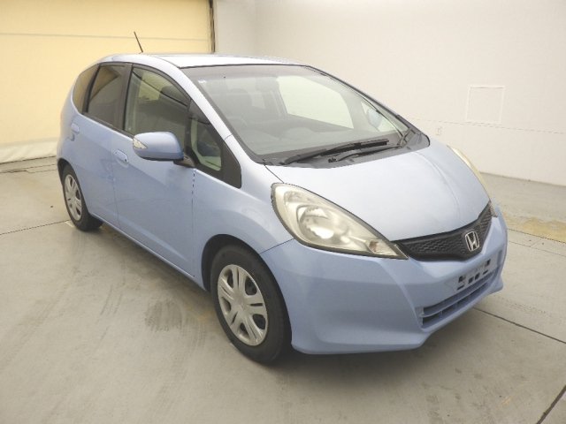 HONDA FIT — фото