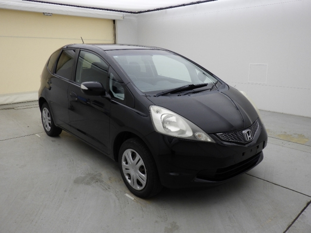 HONDA FIT — фото