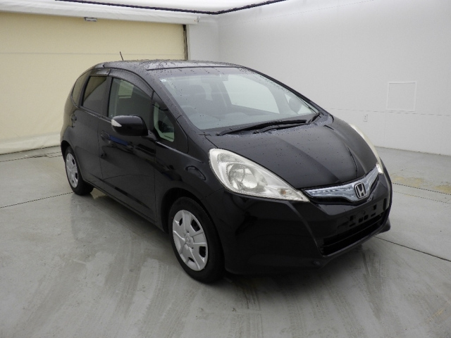HONDA FIT — фото