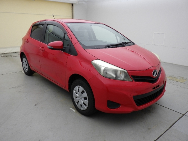 TOYOTA VITZ