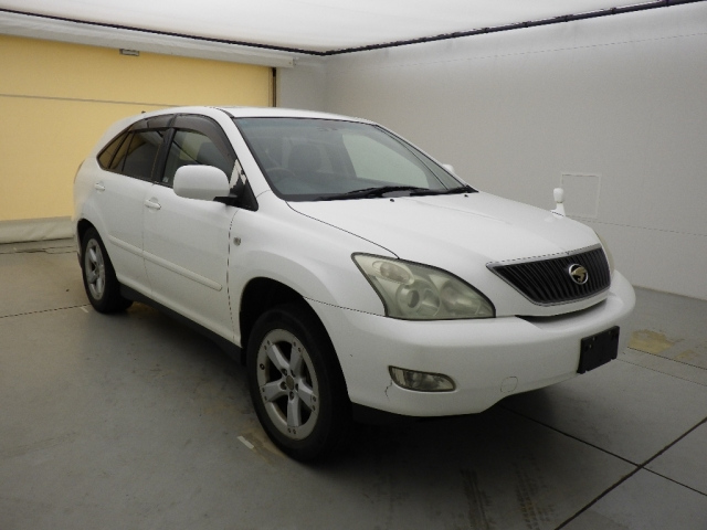 TOYOTA HARRIER — фото