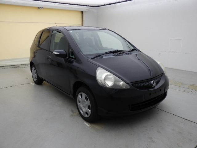 HONDA FIT — фото