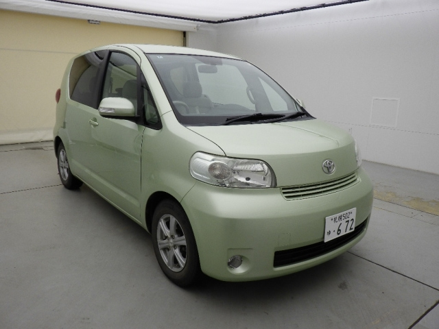 TOYOTA PORTE — фото