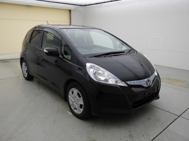 HONDA FIT — фото