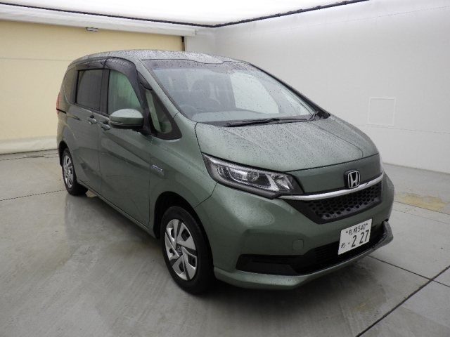 HONDA FREED — фото