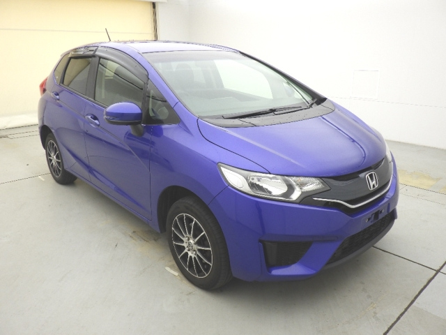 HONDA FIT — фото