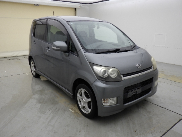 DAIHATSU MOVE — фото