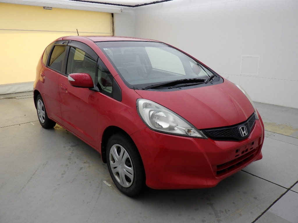 HONDA FIT — фото