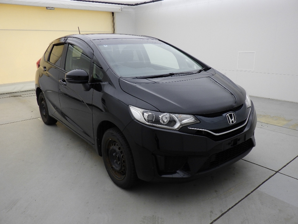 HONDA FIT — фото