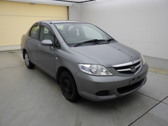 HONDA FIT — фото