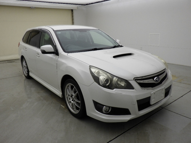 SUBARU LEGACY — фото