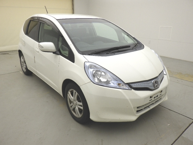 HONDA FIT — фото