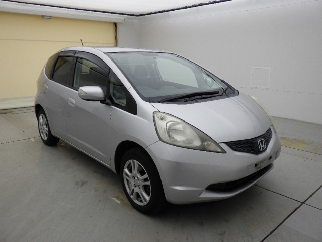 HONDA FIT — фото