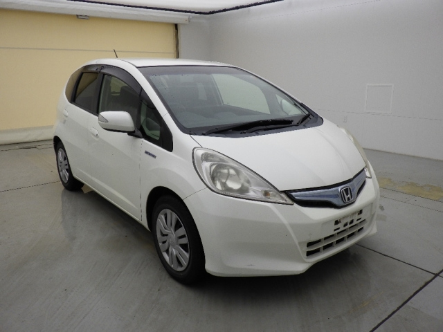 HONDA FIT — фото