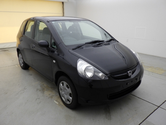 HONDA FIT — фото